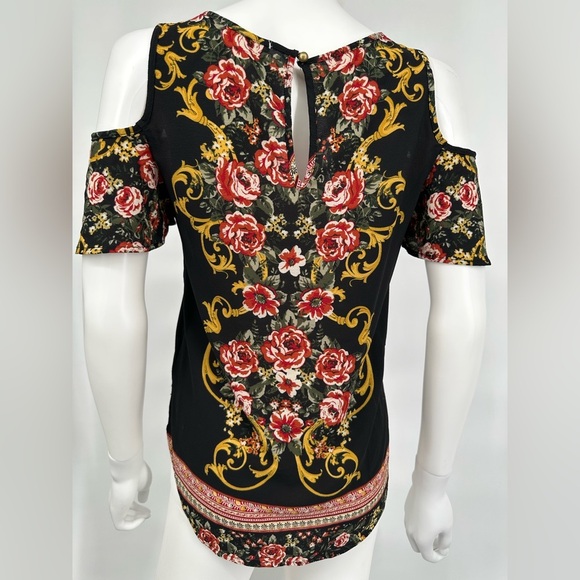 🍄4 for $35 Baroque and Roses Printed Cold Shoulder Top - Picture 3 of 7